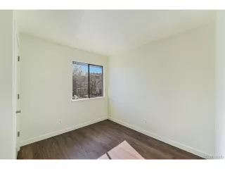 Photo #5: 8111548 Listing