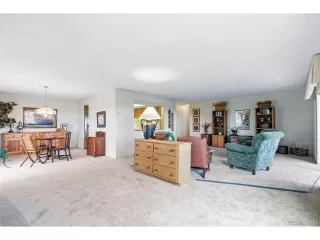 Photo #3: 8113369 Listing