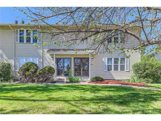 MLS: 8113604 Condo For Sale