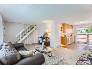 Photo #5: 8113604 Listing 