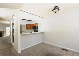 Photo #2: 8114274 Listing