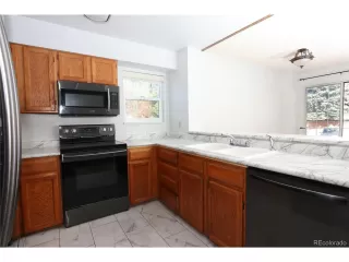 Photo #4: 8114274 Listing