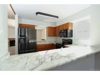 Photo #6: 8114274 Listing