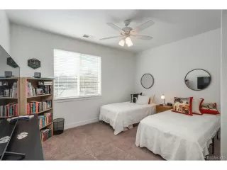 Photo #6: 8114405 Listing