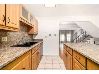 Photo #4: 8114448 Listing