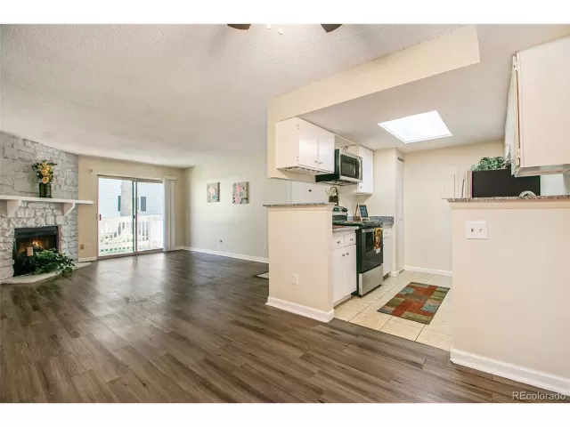 MLS: 8118189 Condo For Sale