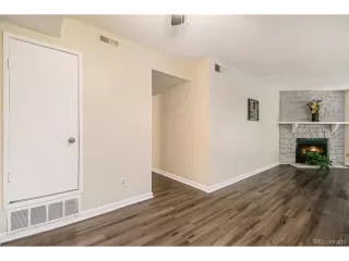 Photo #6: 8118189 Listing 