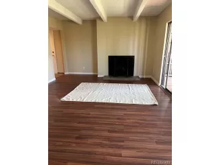 Photo #5: 8118531 Listing