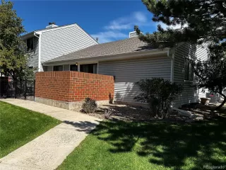 Photo #2: 8119040 Listing 