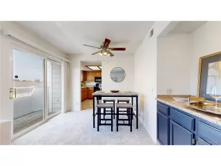 Photo #3: 8119257 Listing 