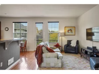 Photo #6: 8120071 Listing 