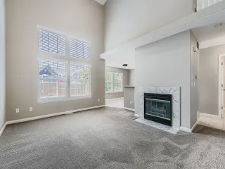 Photo #3: 8121246 Listing