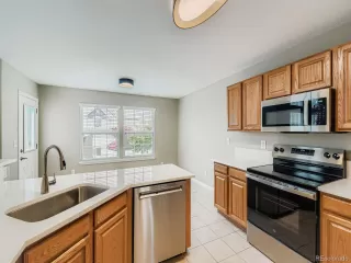 Photo #6: 8121246 Listing