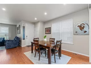 Photo #5: 8121452 Listing