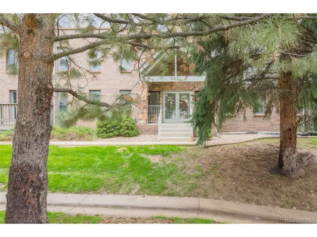 MLS: 8124450 Condo For Sale