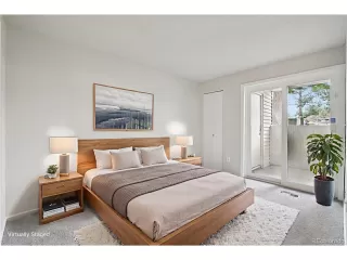 Photo #2: 8126233 Listing