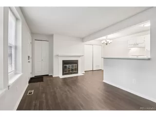 Photo #5: 8126233 Listing