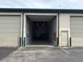 Photo #3: 8126765 Listing