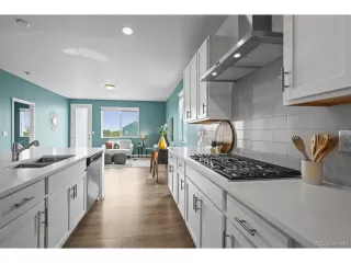 Photo #4: 8126842 Listing 