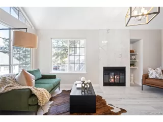 Photo #2: 8127334 Listing