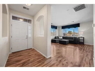 Photo #2: 8127677 Listing