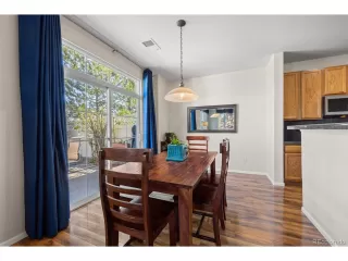 Photo #5: 8127677 Listing