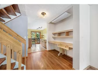 Photo #4: 8128584 Listing