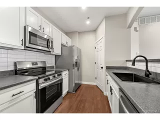 Photo #3: 8131492 Listing