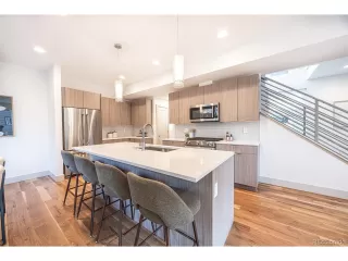 Photo #3: 8134979 Listing