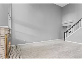 Photo #4: 8135931 Listing 