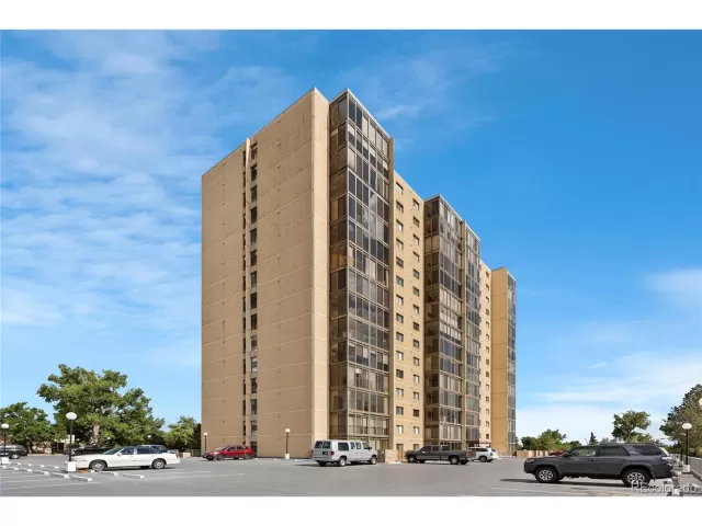 MLS: 8138441 Condo For Sale