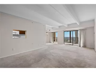 Photo #5: 8138441 Listing