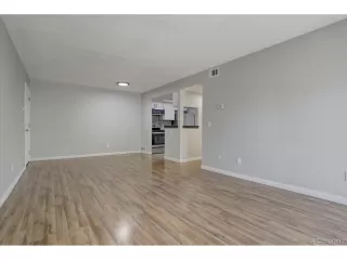 Photo #2: 8138516 Listing 