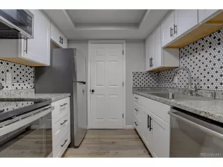 Photo #4: 8138516 Listing 