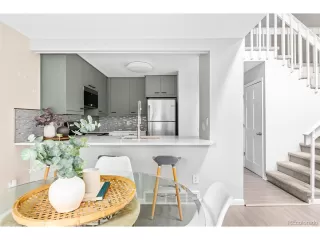 Photo #5: 8139051 Listing 