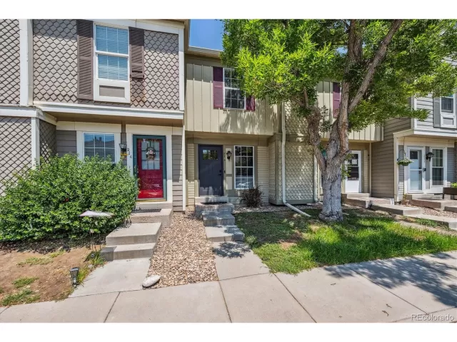 MLS: 8140613 Condo For Sale