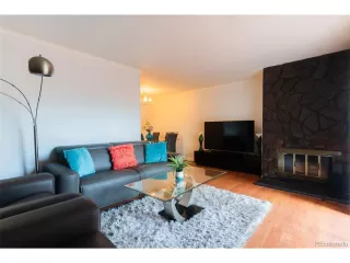 Photo #4: 8141046 Listing