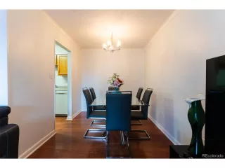 Photo #6: 8141046 Listing