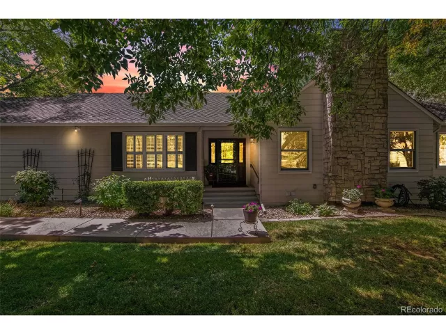 MLS: 8143426 Condo For Sale