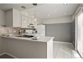 Photo #6: 8143651 Listing