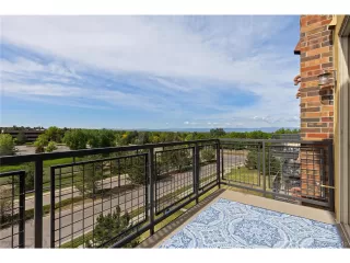 Photo #5: 8144334 Listing