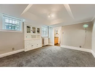 Photo #5: 8144522 Listing