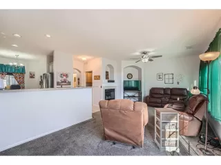 Photo #4: 8145598 Listing