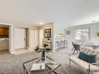 Photo #3: 8146886 Listing 