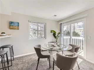 Photo #6: 8146886 Listing 