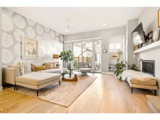 Photo #5: 8148839 Listing