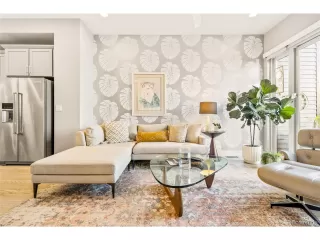 Photo #6: 8148839 Listing