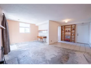 Photo #5: 8151100 Listing