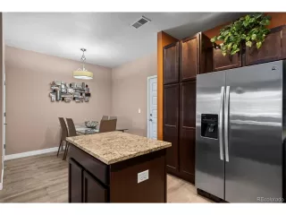 Photo #5: 8151768 Listing 