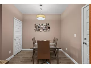 Photo #6: 8151768 Listing 